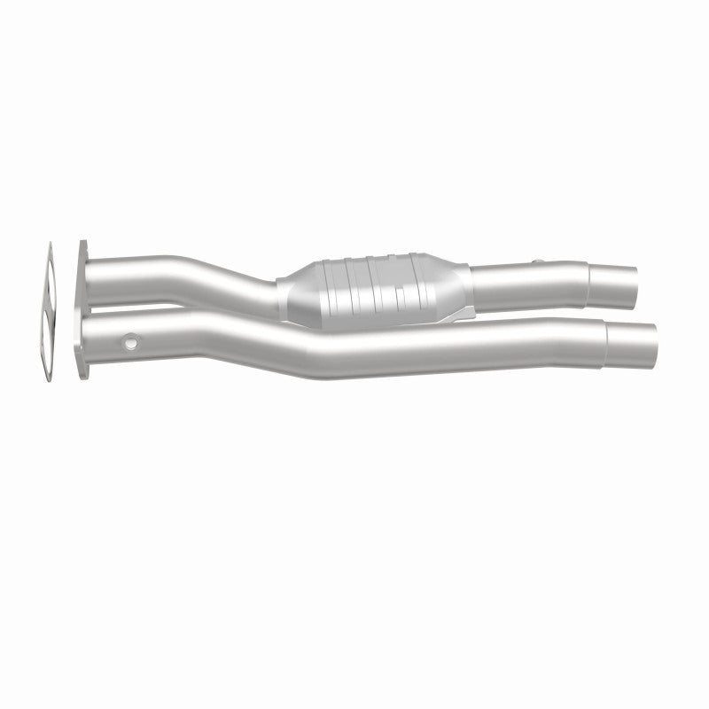 Magnaflow 96-99 Chevy C2500 Suburban 7.4L Direct Fit Converter - Burkken Auto Parts