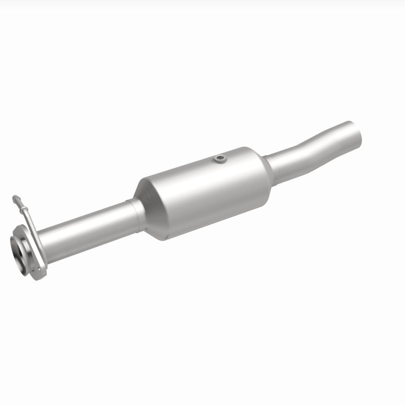 MagnaFlow 09-10 Ford F-550 Super Duty V10 6.8L Rear Underbody Direct Fit Catalytic Converter - Burkken Auto Parts