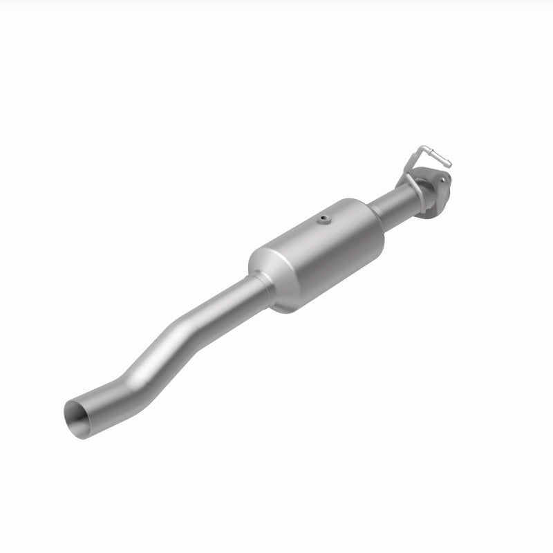 MagnaFlow 16-19 Ford F-650 V10 6.8L Underbody Direct Fit Catalytic Converter - Burkken Auto Parts