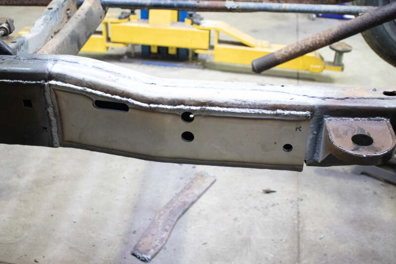 Rust Buster 1994-2004 Chevy S10 & GMC Sonoma Center ward Frame Repair Kit - Right