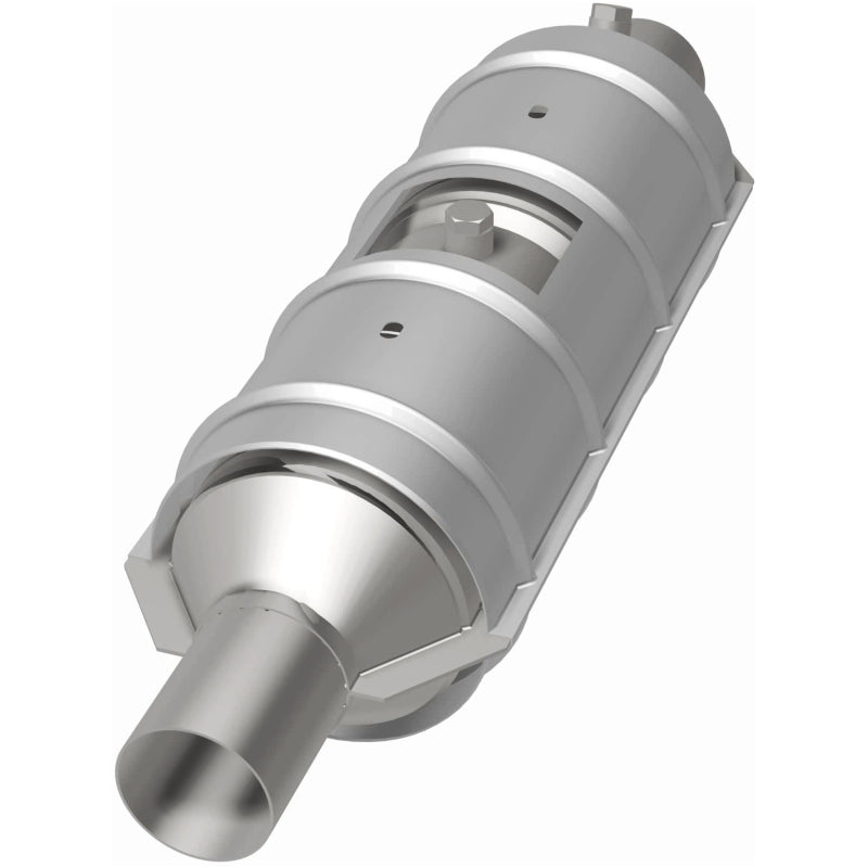 Magnaflow Conv DF 00-05 Ford Excursion / 99-04 F-250 SD / 99-04 F-350 SD (California) - Burkken Auto Parts