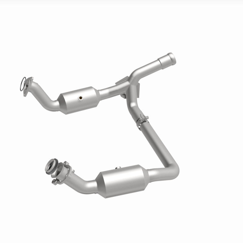 Magnaflow 19-20 GMC Sierra 1500 Single Underbody 4.3L/5.3L Direct Fit Catalytic Converter - Burkken Auto Parts