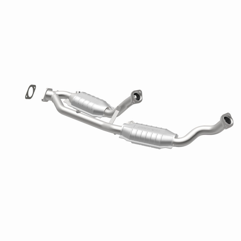 Magnaflow 99-00 Ford Windstar 3.0L Direct Fit Converter - Burkken Auto Parts