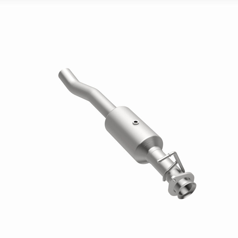 MagnaFlow 16-19 Ford F-650 V10 6.8L Underbody Direct Fit Catalytic Converter - Burkken Auto Parts