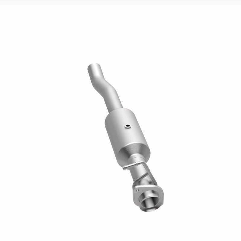 MagnaFlow 16-19 Ford F-650 V10 6.8L Underbody Direct Fit Catalytic Converter - Burkken Auto Parts