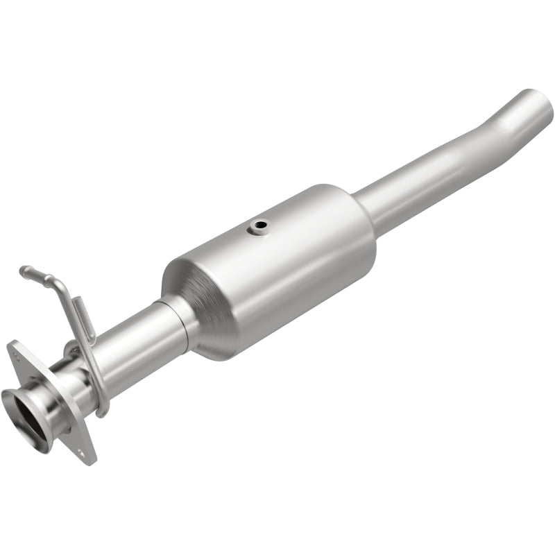 MagnaFlow 16-19 Ford F-650 V10 6.8L Underbody Direct Fit Catalytic Converter - Burkken Auto Parts