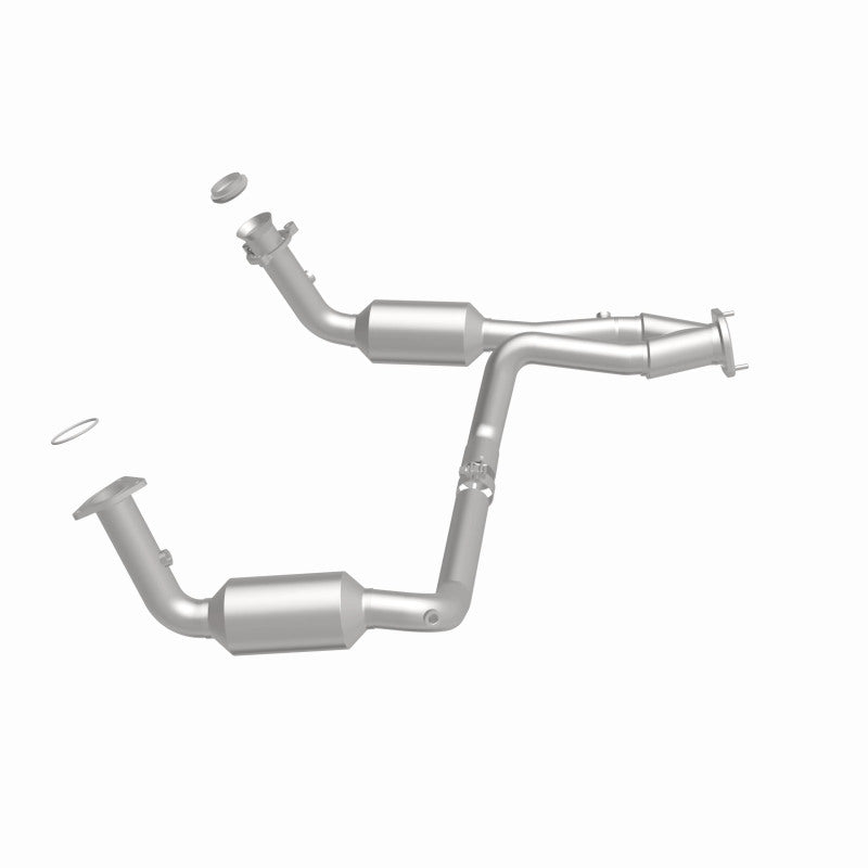 MagnaFlow Conv Direct Fit OEM 2005 GMC Sierra/Chevrolet Silverado 1500/Cadillac Escalade Underbody - Burkken Auto Parts
