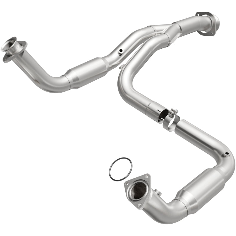 Magnaflow 07-10 GMC Sierra 2500 HD 6.0L Direct Fit Converter - Burkken Auto Parts