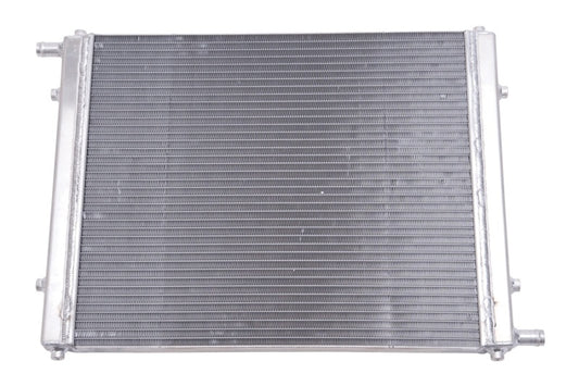 Edelbrock Heat Exchanger Single Pass Single Row 31 000 Btu/Hr 22In W X 16 5In H X 1 5In D Black