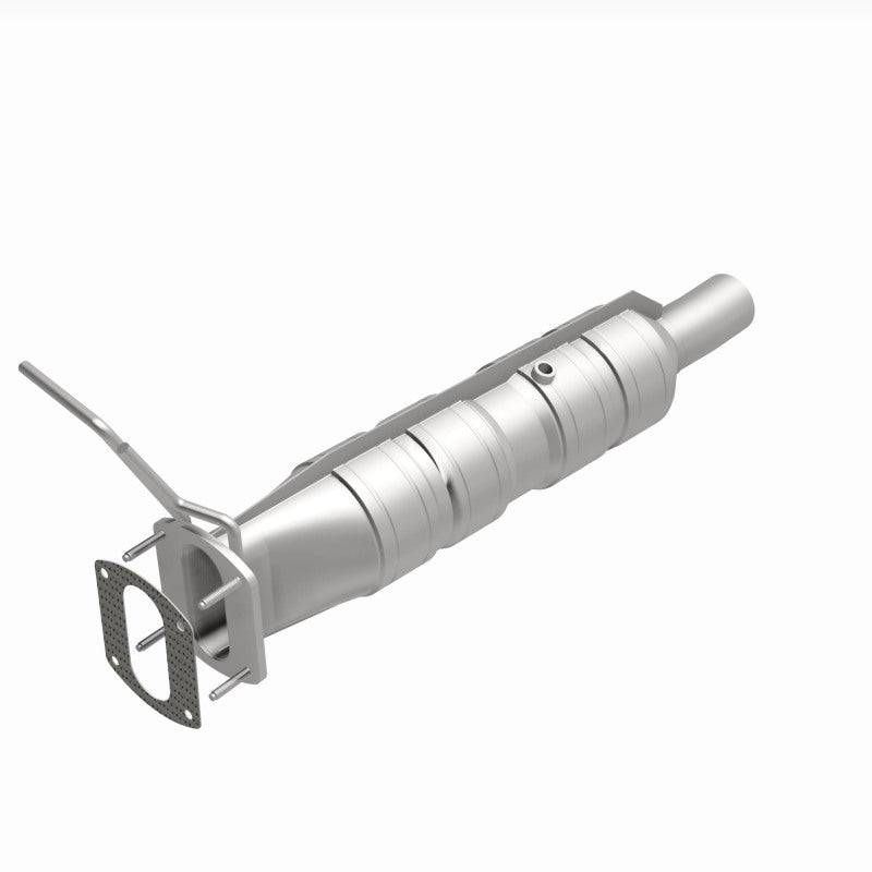 MagnaFlow 09-19 Ford F53 V10 6.8L Underbody 6.8L Direct Fit Catalytic Converter - Burkken Auto Parts