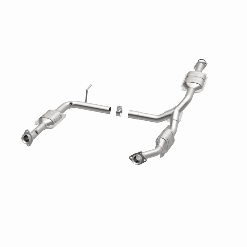 Magnaflow Conv DF 02-03 Ford Explorer 4.0L / 02-03 Mercury Mountaineer 4.0L (California) - Burkken Auto Parts