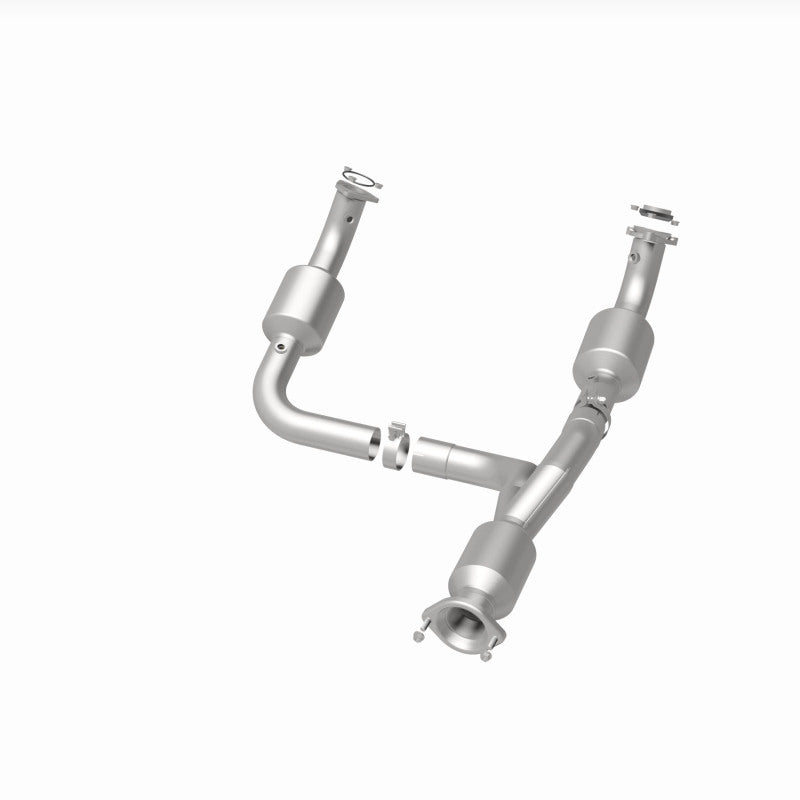 Magnaflow 12-20 Chevrolet Express 4500 Underbody 6.0L Direct Fit Catalytic Converter - Burkken Auto Parts