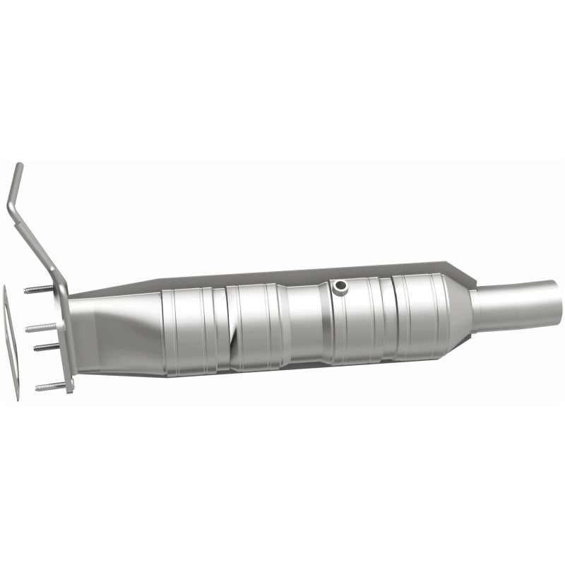 MagnaFlow 09-19 Ford F53 V10 6.8L Underbody 6.8L Direct Fit Catalytic Converter - Burkken Auto Parts