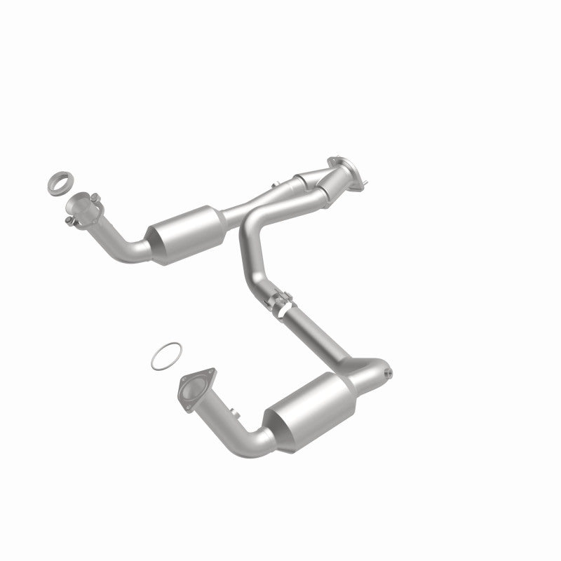 MagnaFlow Conv Direct Fit OEM 2005 GMC Sierra/Chevrolet Silverado 1500/Cadillac Escalade Underbody - Burkken Auto Parts
