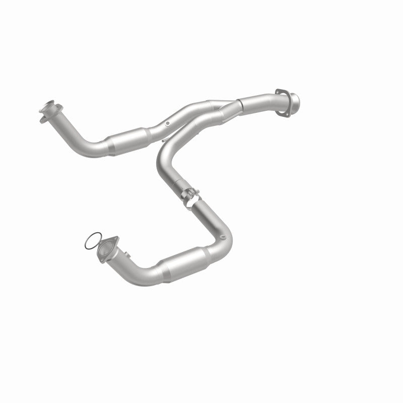 Magnaflow 07-10 GMC Sierra 2500 HD 6.0L Direct Fit Converter - Burkken Auto Parts