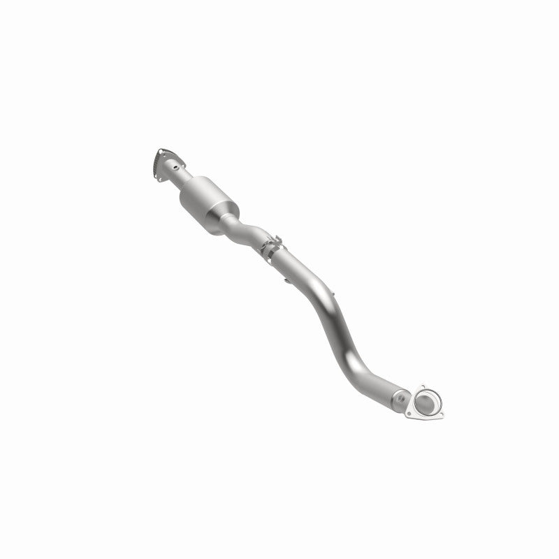 MagnaFlow 2009 Chevrolet Express 4500 V8 6.0L Right Underbody Catalytic Converter - Burkken Auto Parts