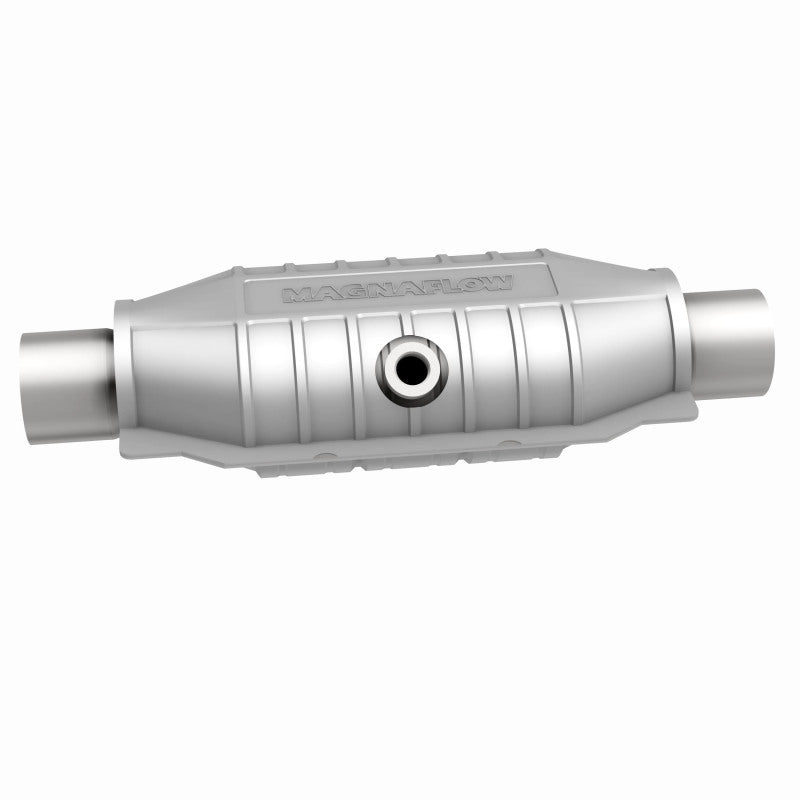MagnaFlow Conv Univ 2.5 OBDII Rear Mid-Bed 02 - Burkken Auto Parts
