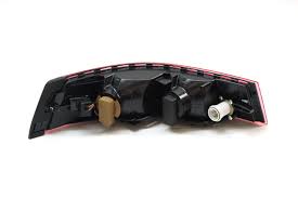 Porsche Right Side Tail Lamp Assembly, US Version (90-94) 964-631-908-03
