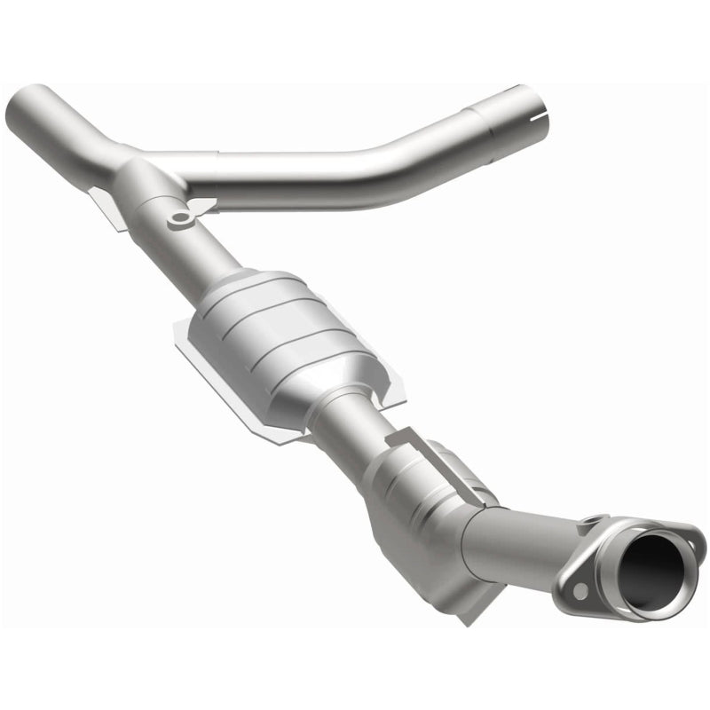 MagnaFlow Conv DF 00-04 Ford E150 4.6L P/S - Burkken Auto Parts