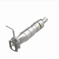 MagnaFlow 09-17 Ford F53 V10 6.8L Underbody Direct Fit Catalytic Converter - Burkken Auto Parts