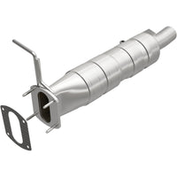 MagnaFlow 09-17 Ford F53 V10 6.8L Underbody Direct Fit Catalytic Converter - Burkken Auto Parts