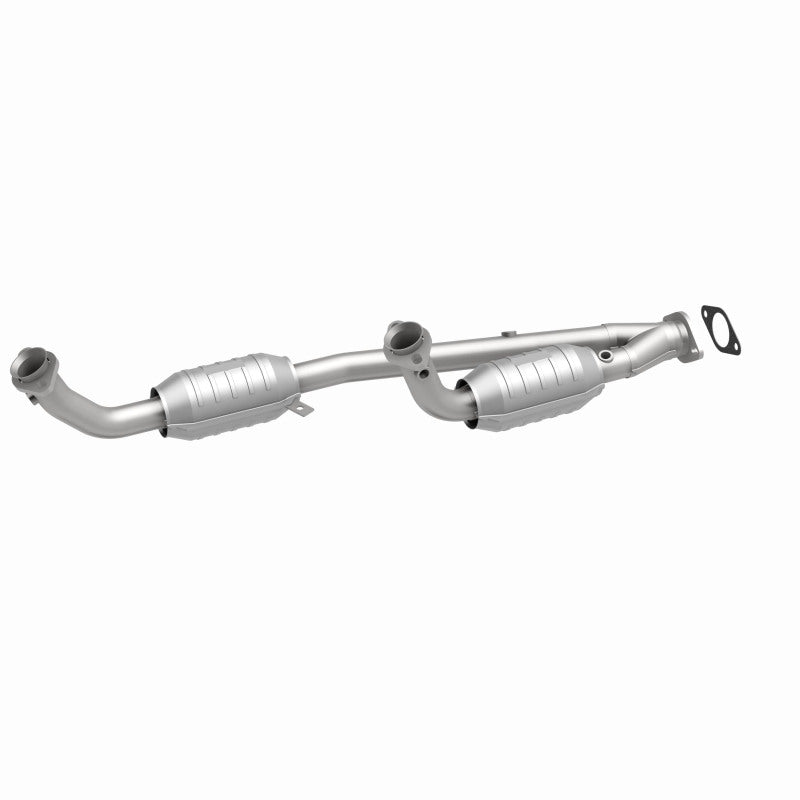 Magnaflow 95-97 Ford Windstar 3.8L Direct Fit Converter - Burkken Auto Parts