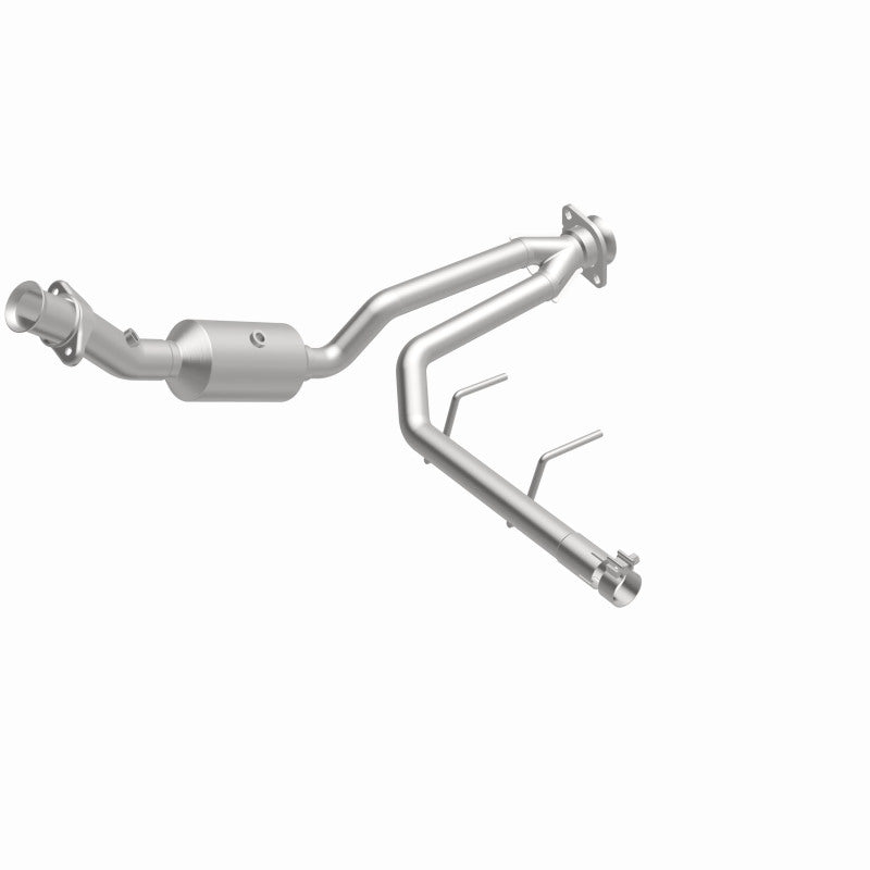 MagnaFlow 18-20 Ford F-150 V6 3.3L Right Underbody Direct-Fit Catalytic Converter - Burkken Auto Parts