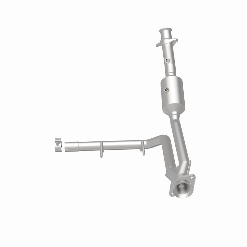 MagnaFlow 18-20 Ford F-150 V6 3.3L Right Underbody Direct-Fit Catalytic Converter - Burkken Auto Parts