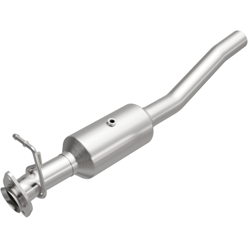 MagnaFlow 16-19 Ford F-53 V10 6.8L Underbody Direct-Fit Catalytic Converter - Burkken Auto Parts
