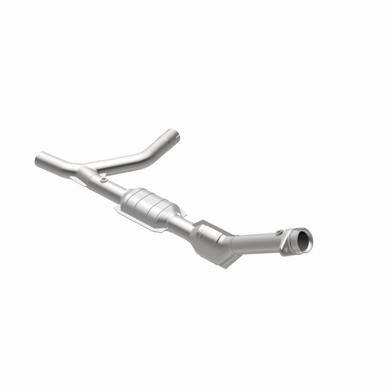 MagnaFlow Conv DF 00-04 Ford E150 4.6L P/S - Burkken Auto Parts