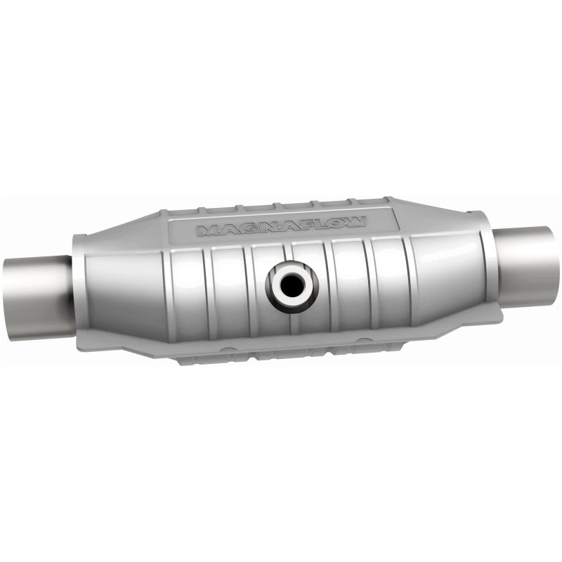 MagnaFlow Conv Univ 2.5 OBDII Rear Mid-Bed 02 - Burkken Auto Parts