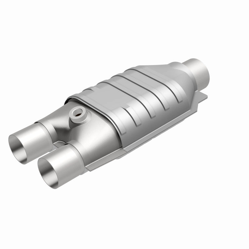 Magnaflow 2.5in./2in. S/D CAOBDII Universal Converter - Burkken Auto Parts