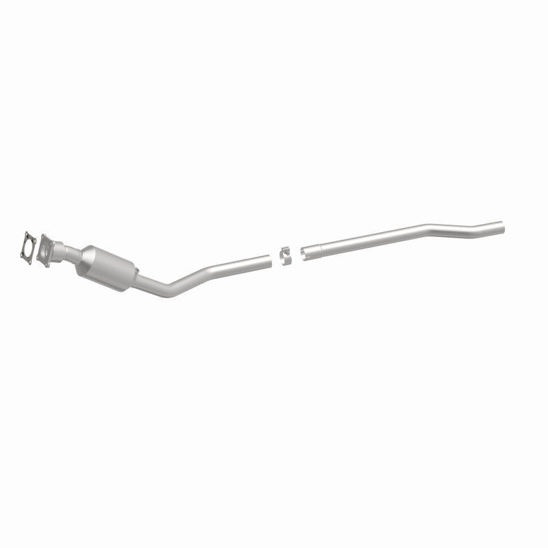 Magnaflow 01-03 Chrysler Town & Country 3.3L Direct Fit Converter - Burkken Auto Parts