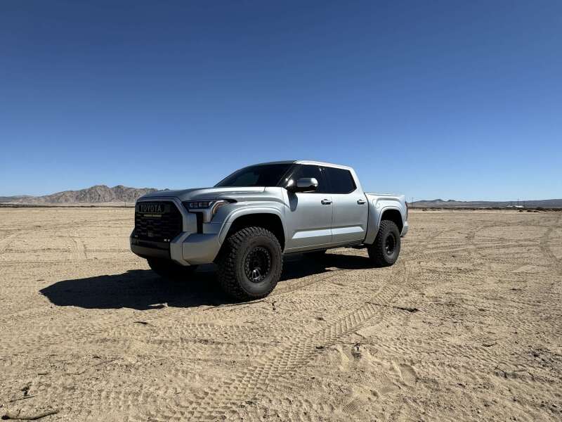 Camburg 22-25 Toyota Tundra 2wd/4wd Trail Series L/T Kit (BILLET XJ UCA) (GOLD)