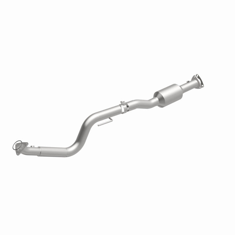 MagnaFlow 2009 Chevrolet Express 4500 V8 6.0L Right Underbody Catalytic Converter - Burkken Auto Parts